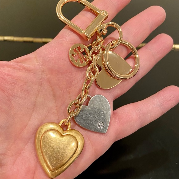 NWT authentic rare luxury Tory Burch silver gold face heart key fob - Picture 10 of 16